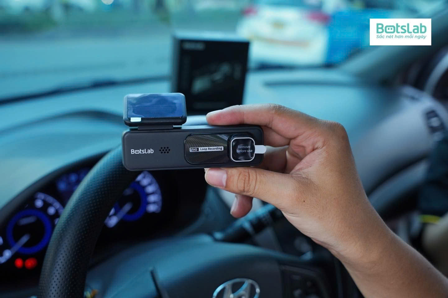 Camera hành trình HK30 PRO